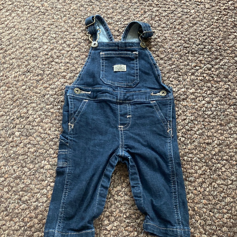Wrangler overalls 0-3 months.